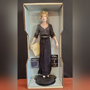 Diana Princess of Wales Porcelain Portrait Doll